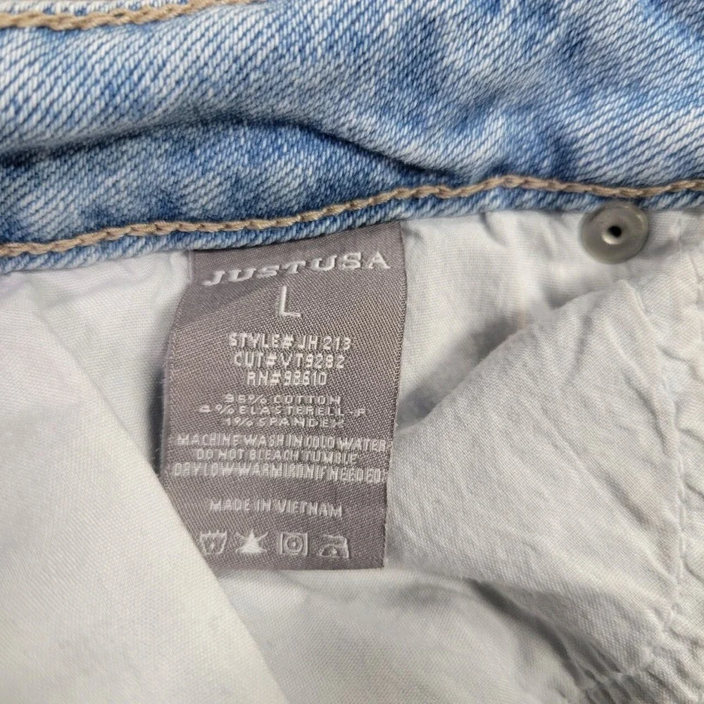 Just USA Jean Shorts Womens Large Blue Light Wash Frayed‎ Hem Casual Denim